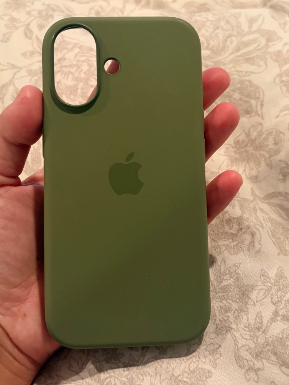 Apple iPhone 17 silicone case - green